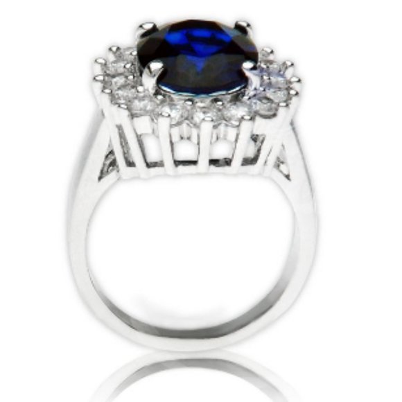 "The Princess" Blue Sapphire Inspired Ring - Picture 2 of 8